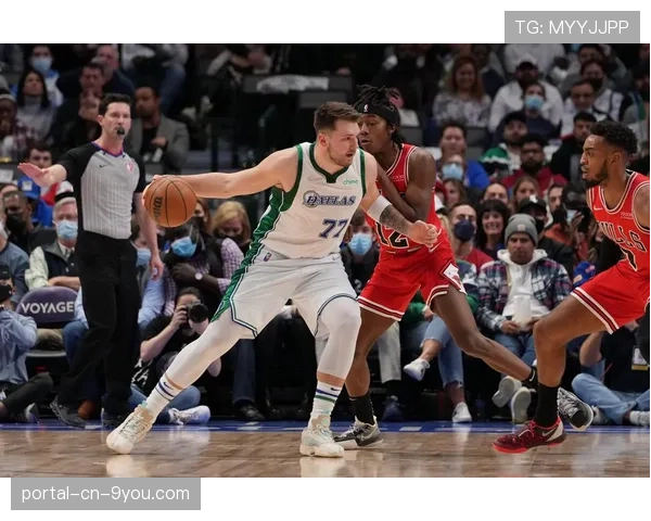 公牛128-149不敌独行侠，拉文轮休下德罗赞28分